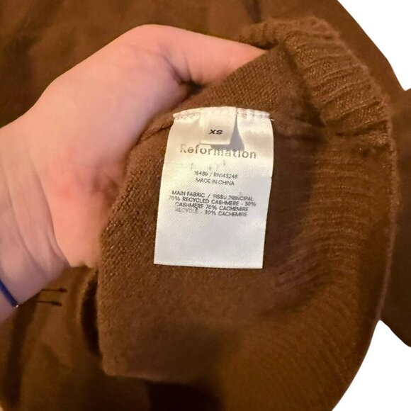 Reformation Brown Cashmere Crewneck - Picture 4 of 4